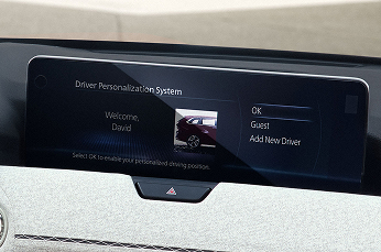 12.3 INFOTAINMENT TOUCHSCREEN